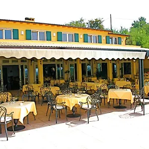 https://hotel-la-dolce-vita-cavaion-veronese.hotelinveneto.com