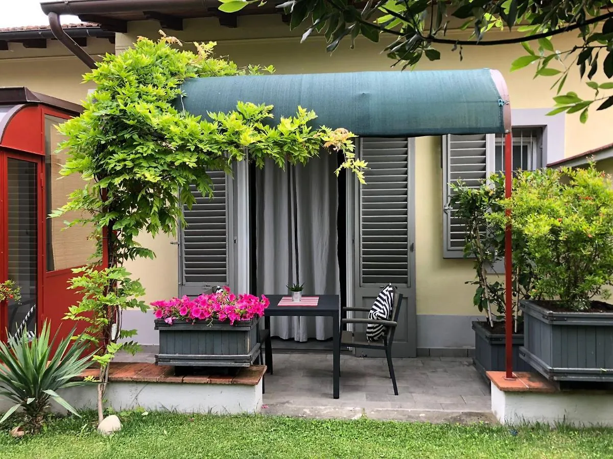 La Fonderia Firenze Bed & Breakfast  Florence