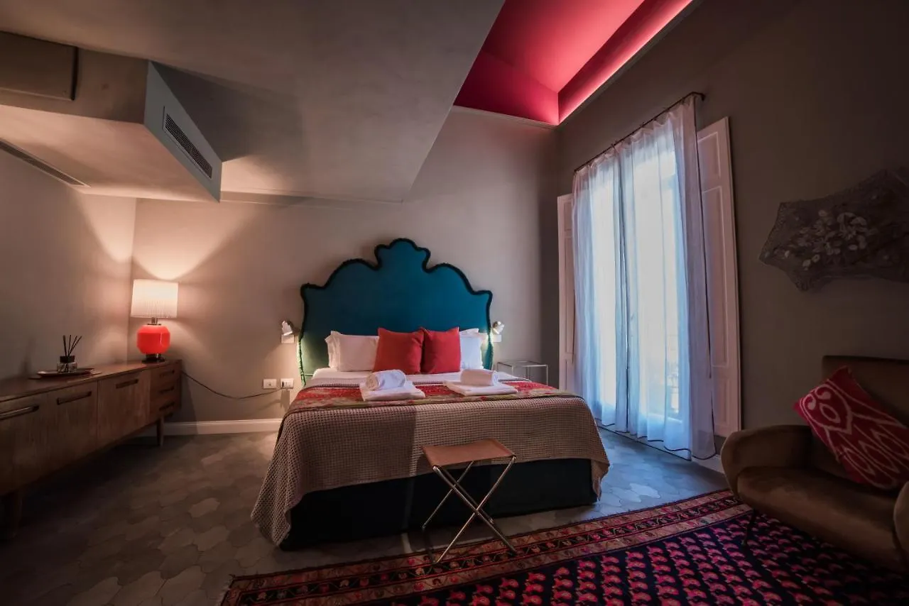 La Fonderia Firenze Bed & Breakfast 2*, Florence Italy